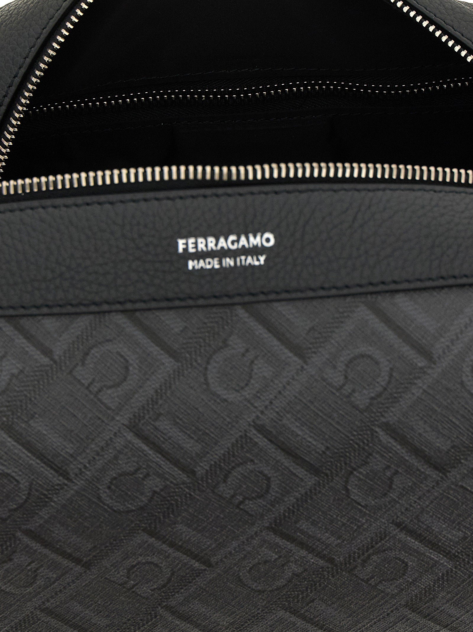 Ferragamo Beauty Dopp Kit